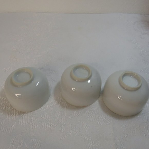 Lot of 3 Vintage Chinese Porcelain White Tea Cups - Picture 7 of 8